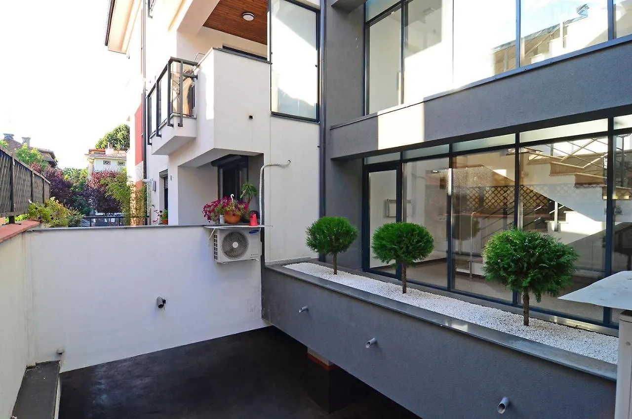 Luxury Apartment By The Park / Arch Of Triumph Bucareste 0*,